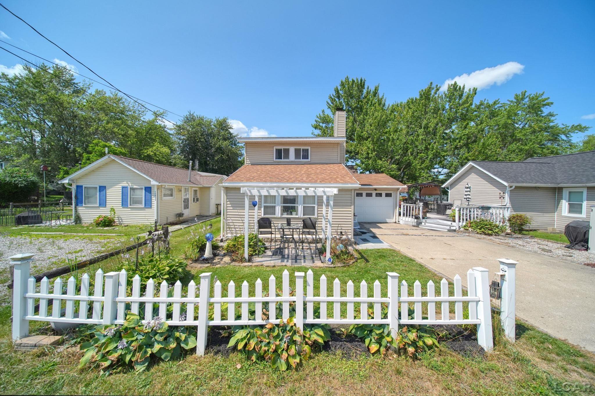 10875 W Ferndale Drive