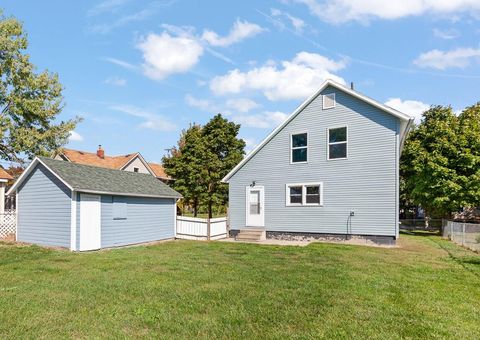 Photo of 512 French Street, Adrian City, MI 49221 (MLS # 81025051370)