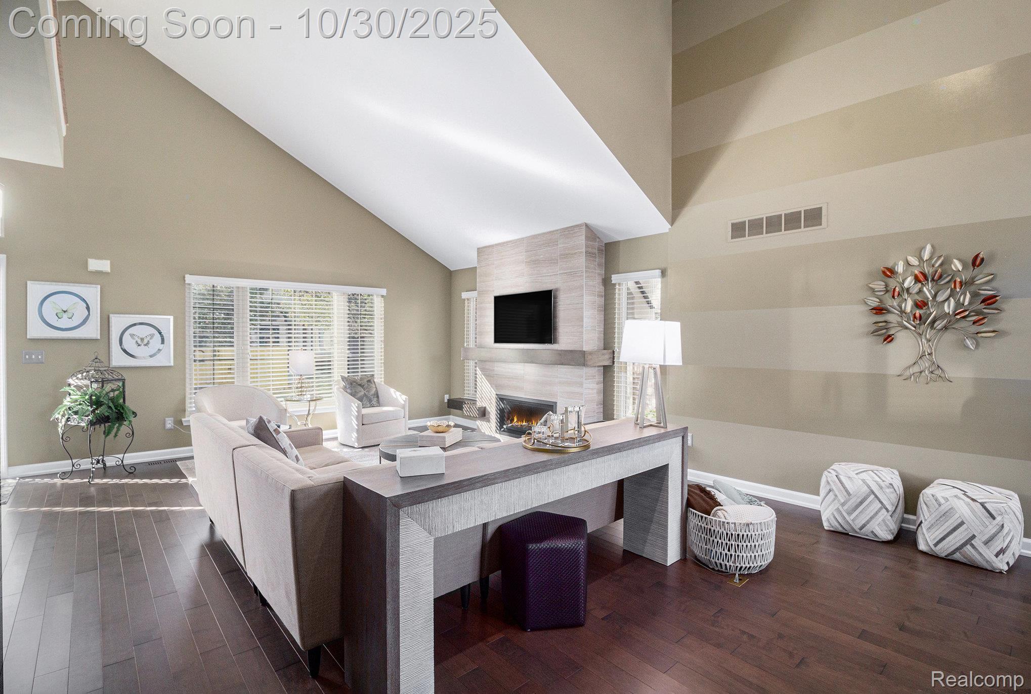 16583 Waverly Circle