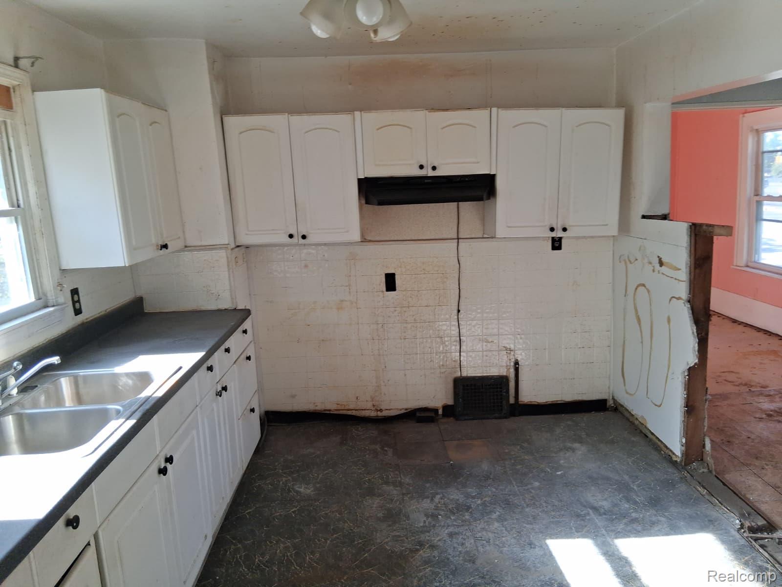 251 Beechwood Street