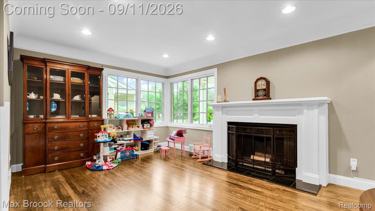 2253 Pembroke Road