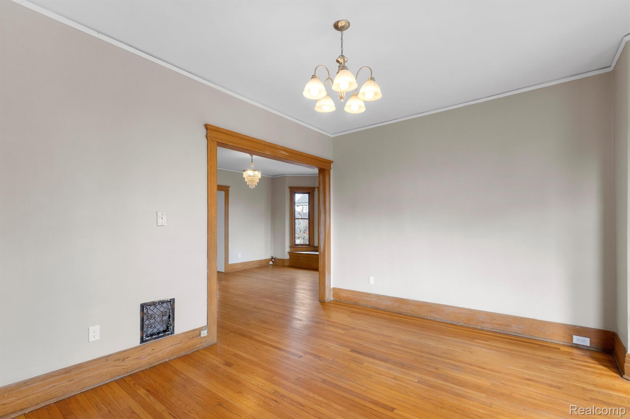 Detroit City, Michigan 48214, United States, 3 Bedrooms Bedrooms, ,1 BathroomBathrooms,Residential,Active,143884