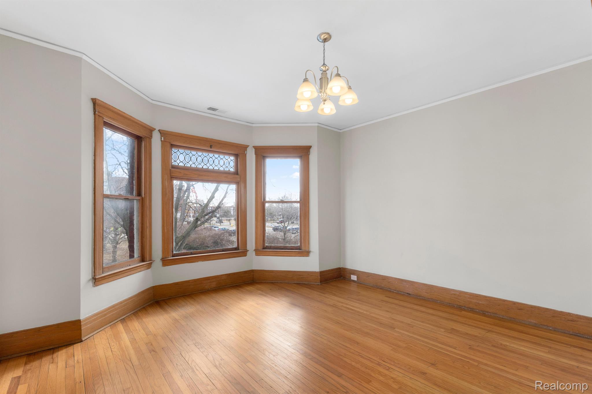 Detroit City, Michigan 48214, United States, 3 Bedrooms Bedrooms, ,1 BathroomBathrooms,Residential,Active,143884