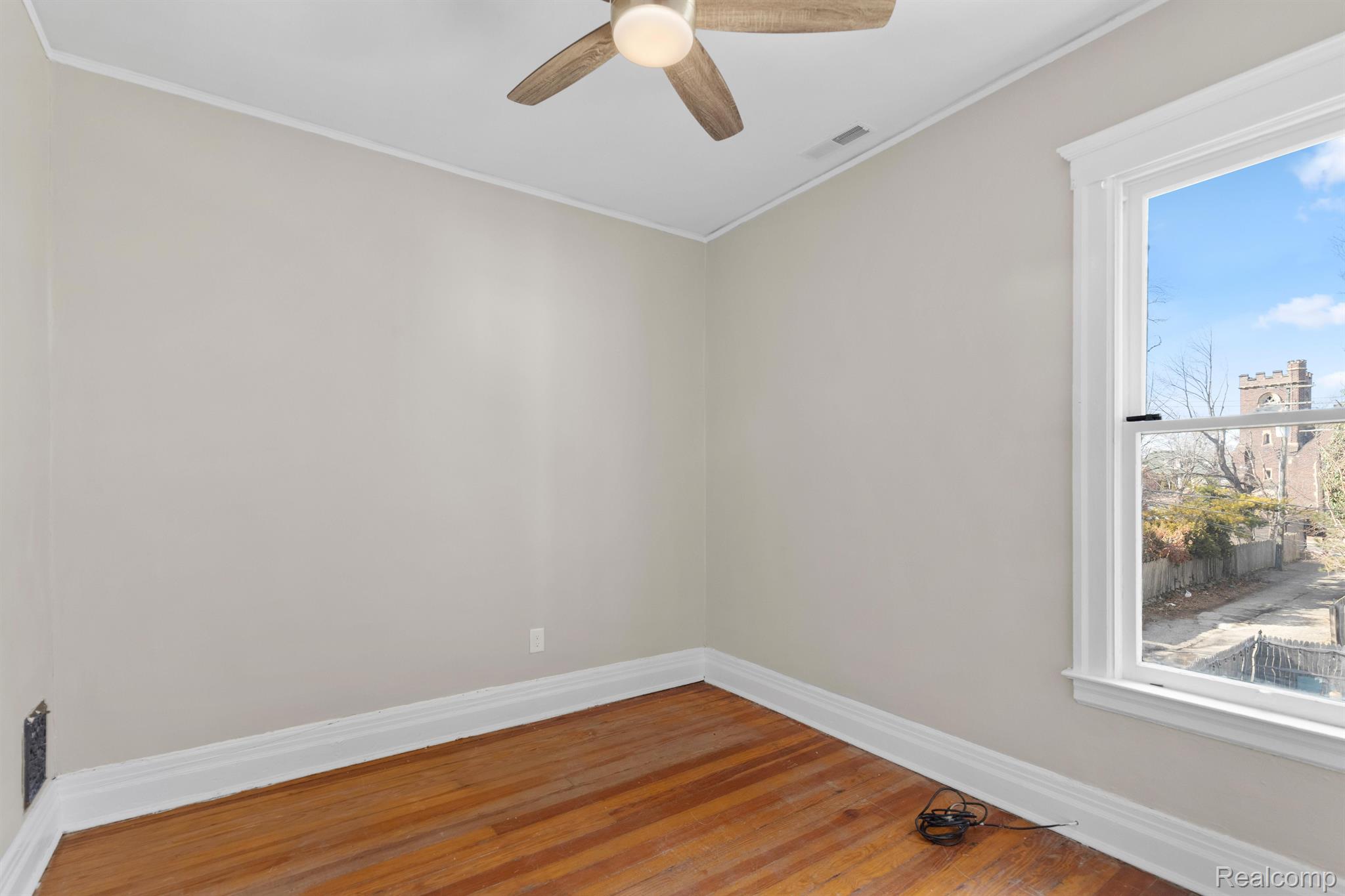 Detroit City, Michigan 48214, United States, 3 Bedrooms Bedrooms, ,1 BathroomBathrooms,Residential,Active,143884