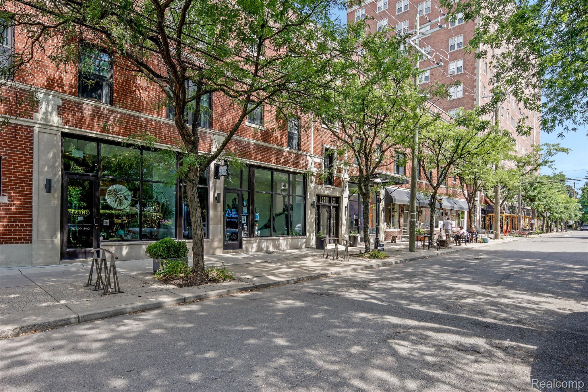 Detroit City, Michigan 48214, United States, 3 Bedrooms Bedrooms, ,1 BathroomBathrooms,Residential,Active,143884