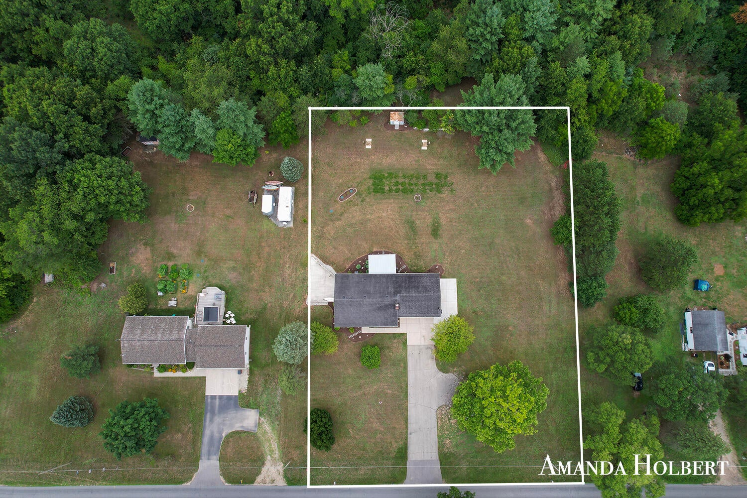 4635 12 Mile Road NE