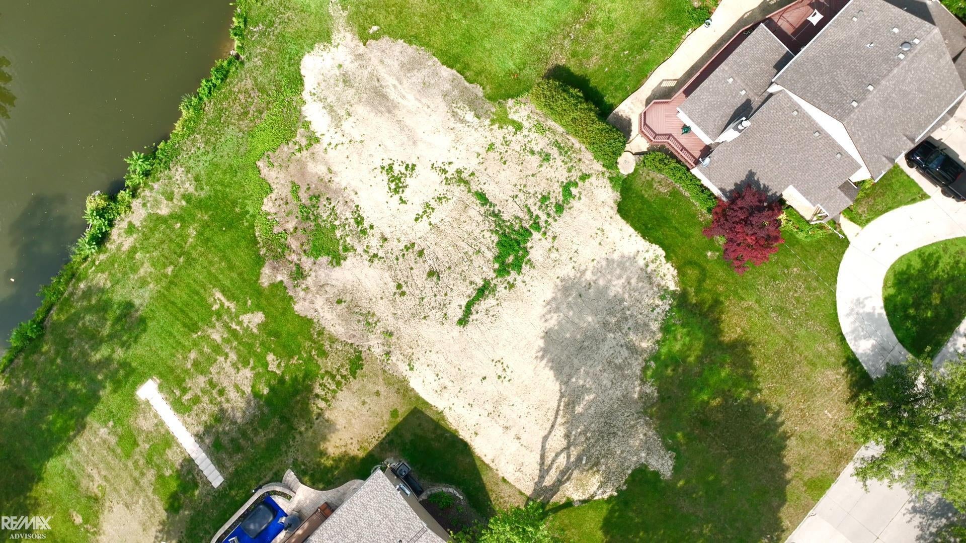 00 Belleview Avenue