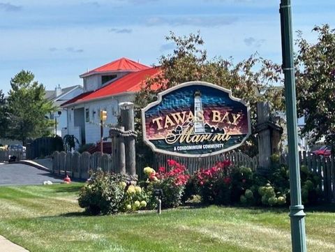 939 W Lake Street Tawas Township MI 48763