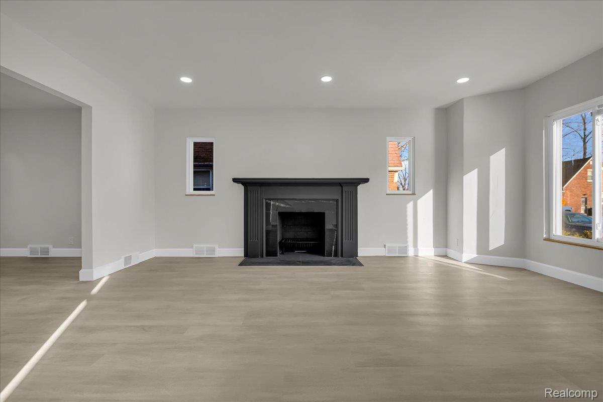 16891 Sorrento Street