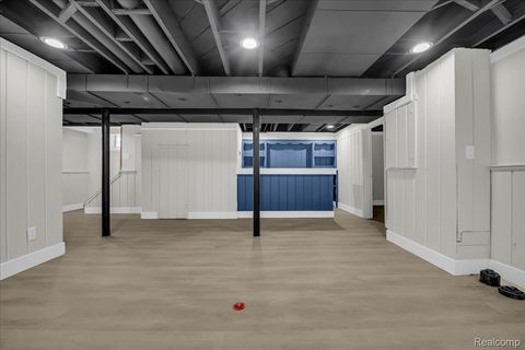 Tiny photo for 16891 Sorrento Street, Detroit City, MI 48235 (MLS # 20251061012)