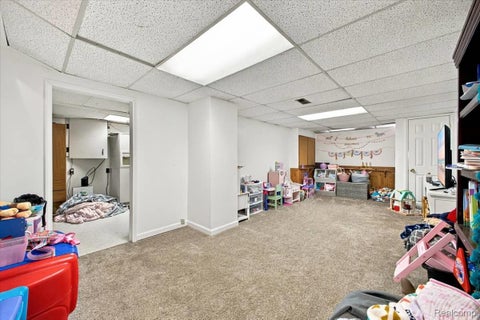 Tiny photo for 607 Ashburnham Street, Auburn Hills City, MI 48326 (MLS # 20261083228)