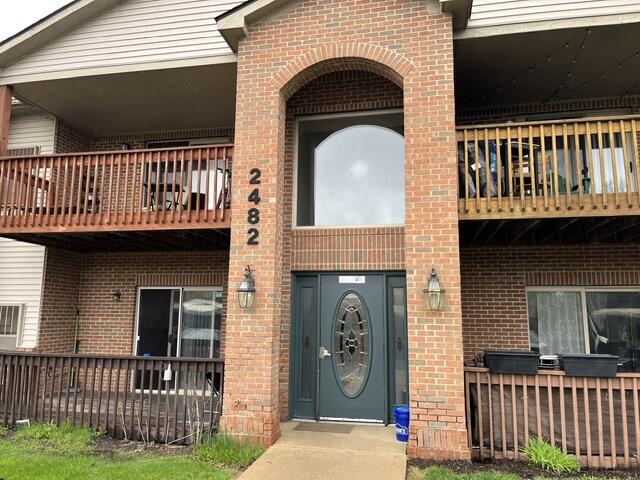 2482 Eagles Circle #6