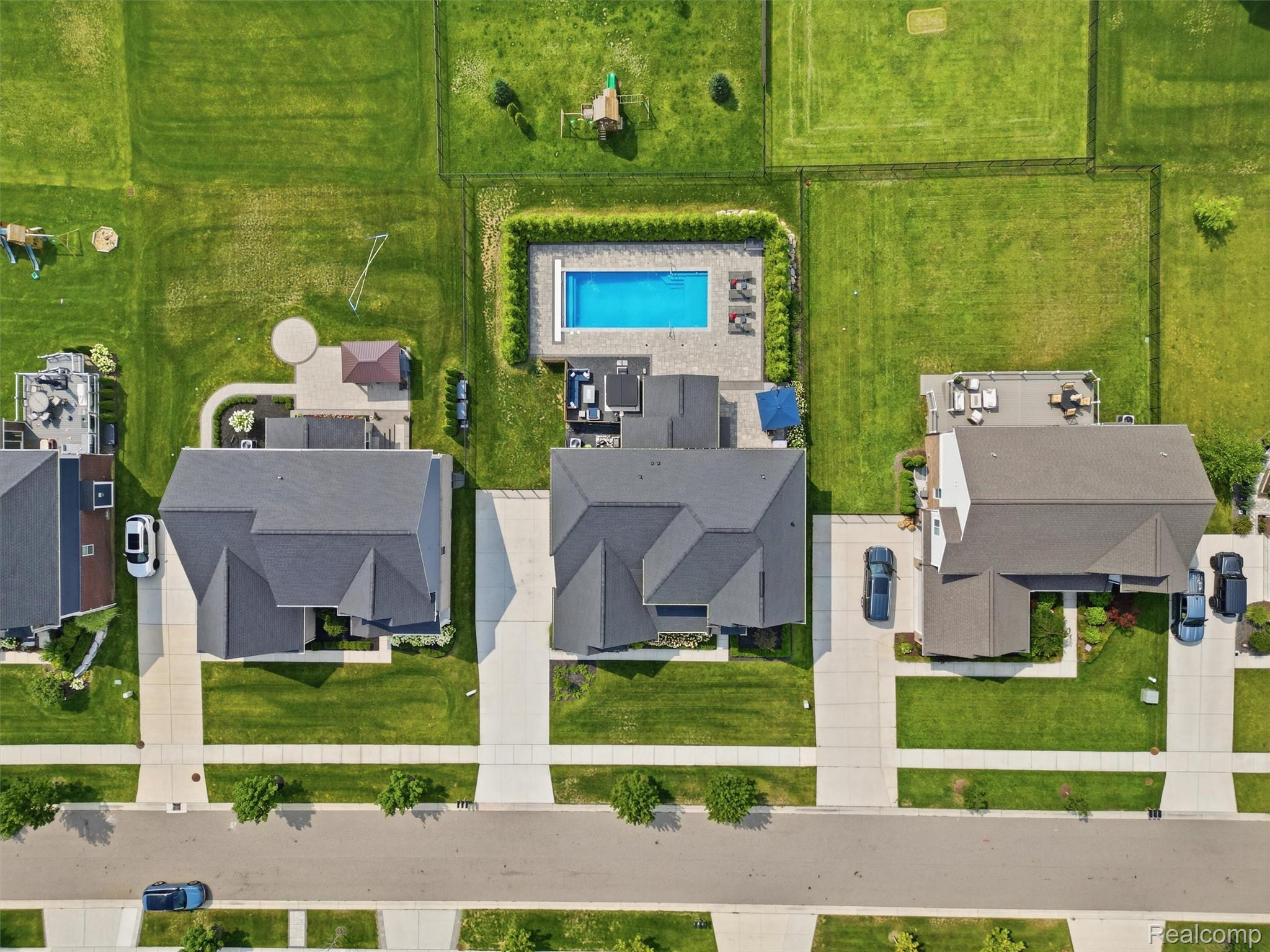 4142 Ascott Lane