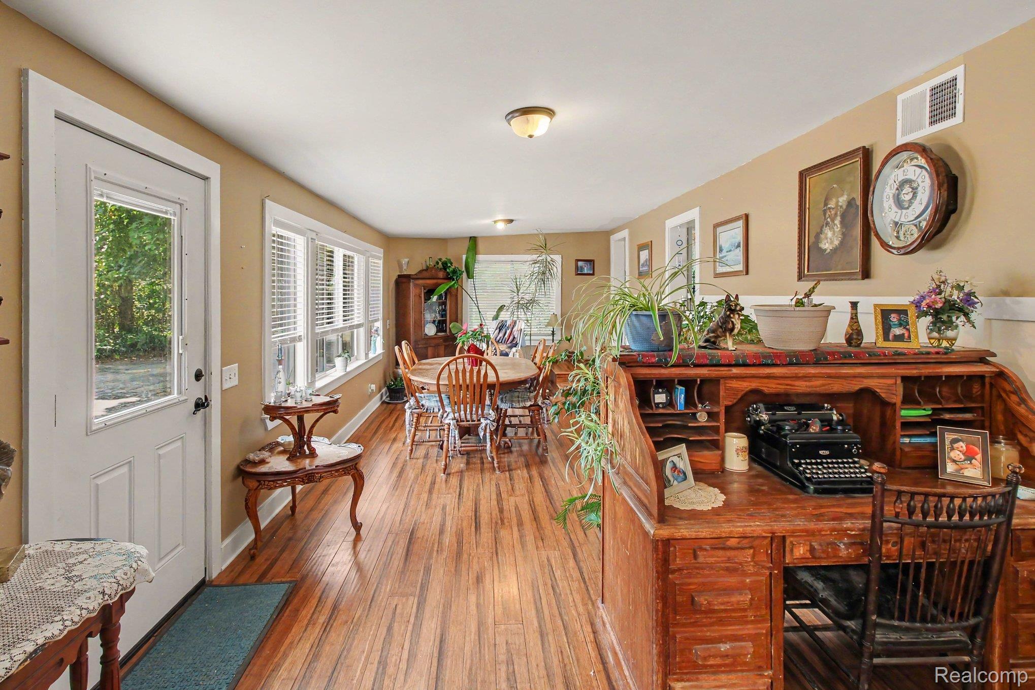 521 Cherokee Bend
