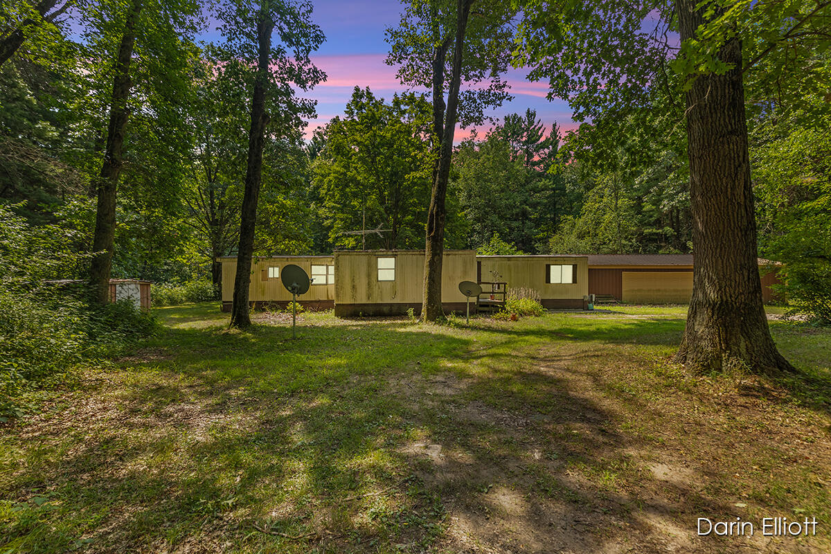 5801/5855 W Long Lake Road