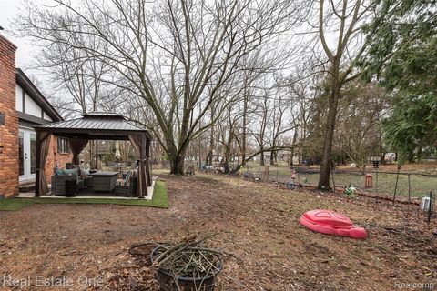 Tiny photo for 19187 Sunset Street, Livonia City, MI 48152 (MLS # 20261015429)