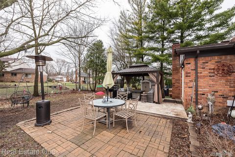 Tiny photo for 19187 Sunset Street, Livonia City, MI 48152 (MLS # 20261015429)