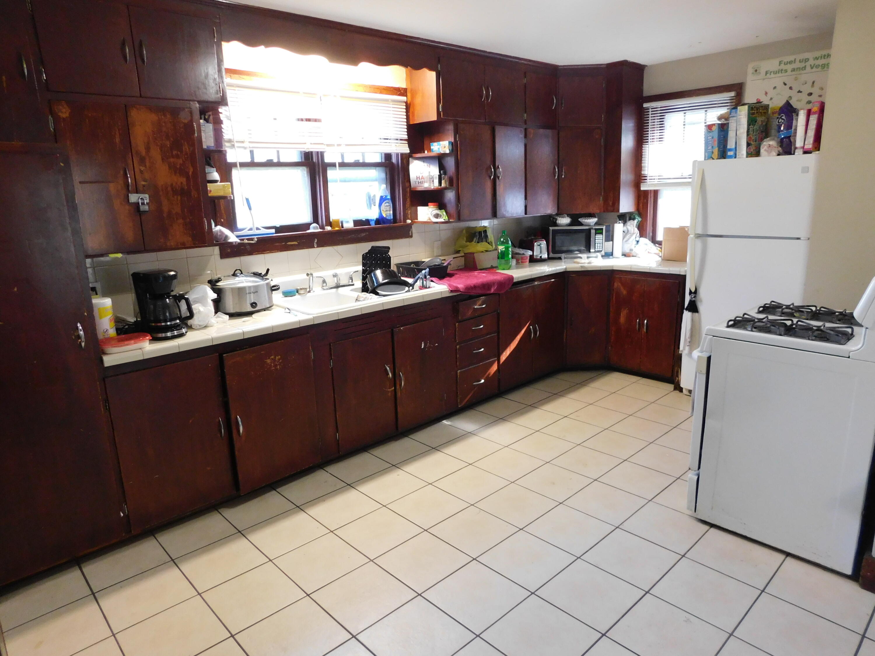 913 Kosciusko Street