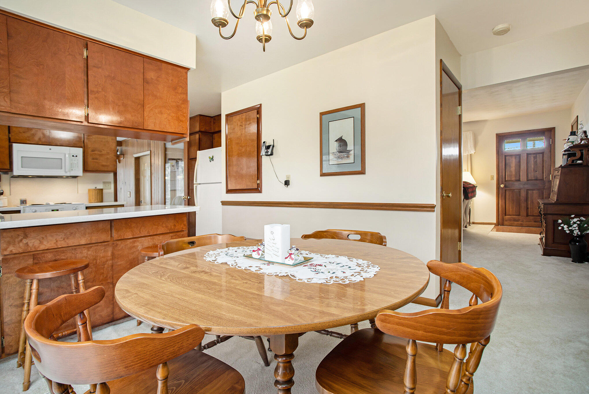 Comstock Charter Township, Michigan 49053, United States, 3 Bedrooms Bedrooms, ,2 BathroomsBathrooms,Residential,Pending,195447