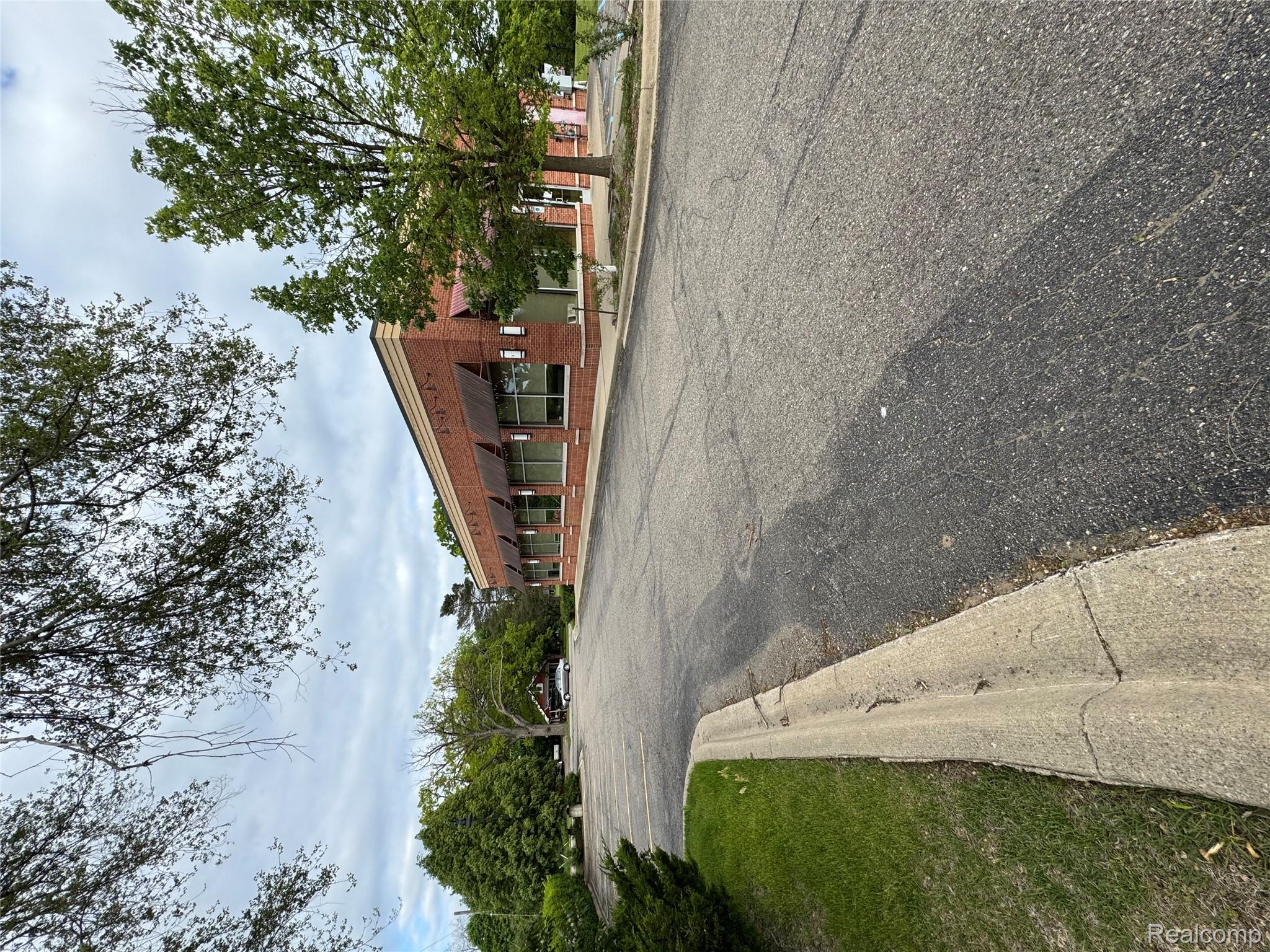 7570 E Mi State Road 36