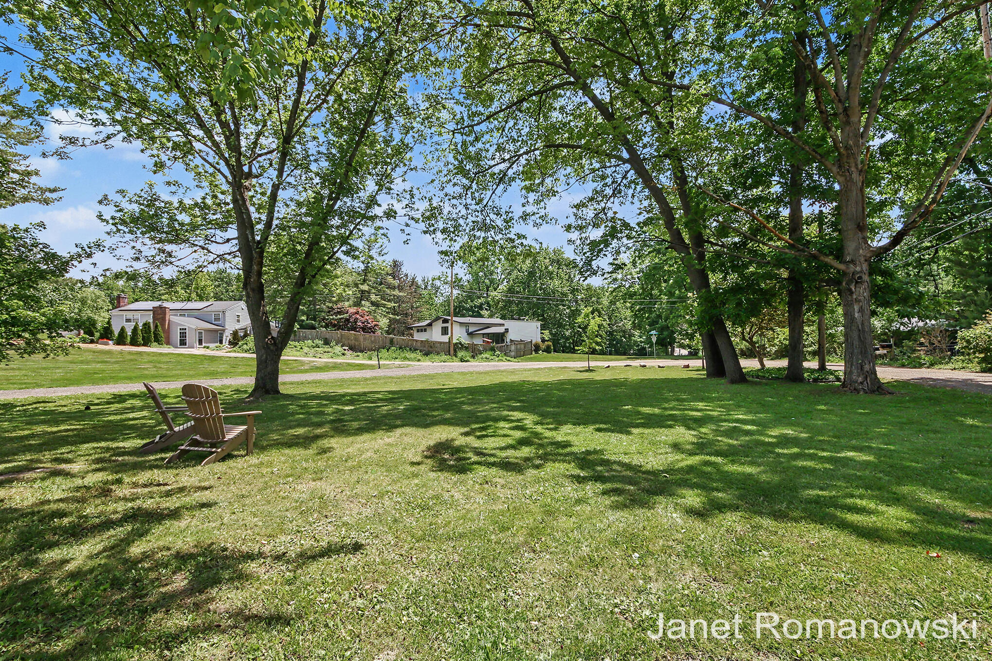 324 Pioneer Club Road SE