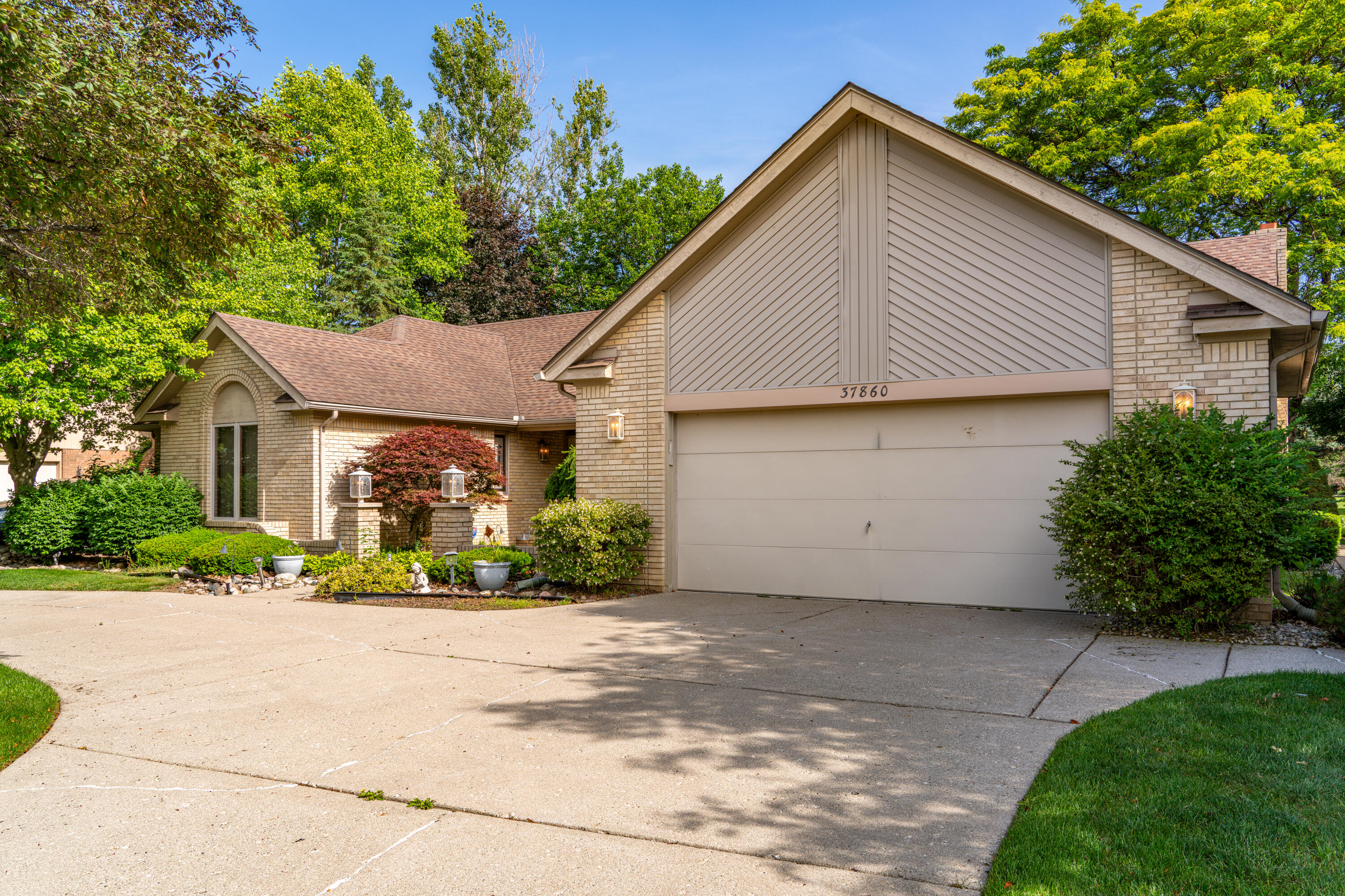 37860 STABLEVIEW Drive