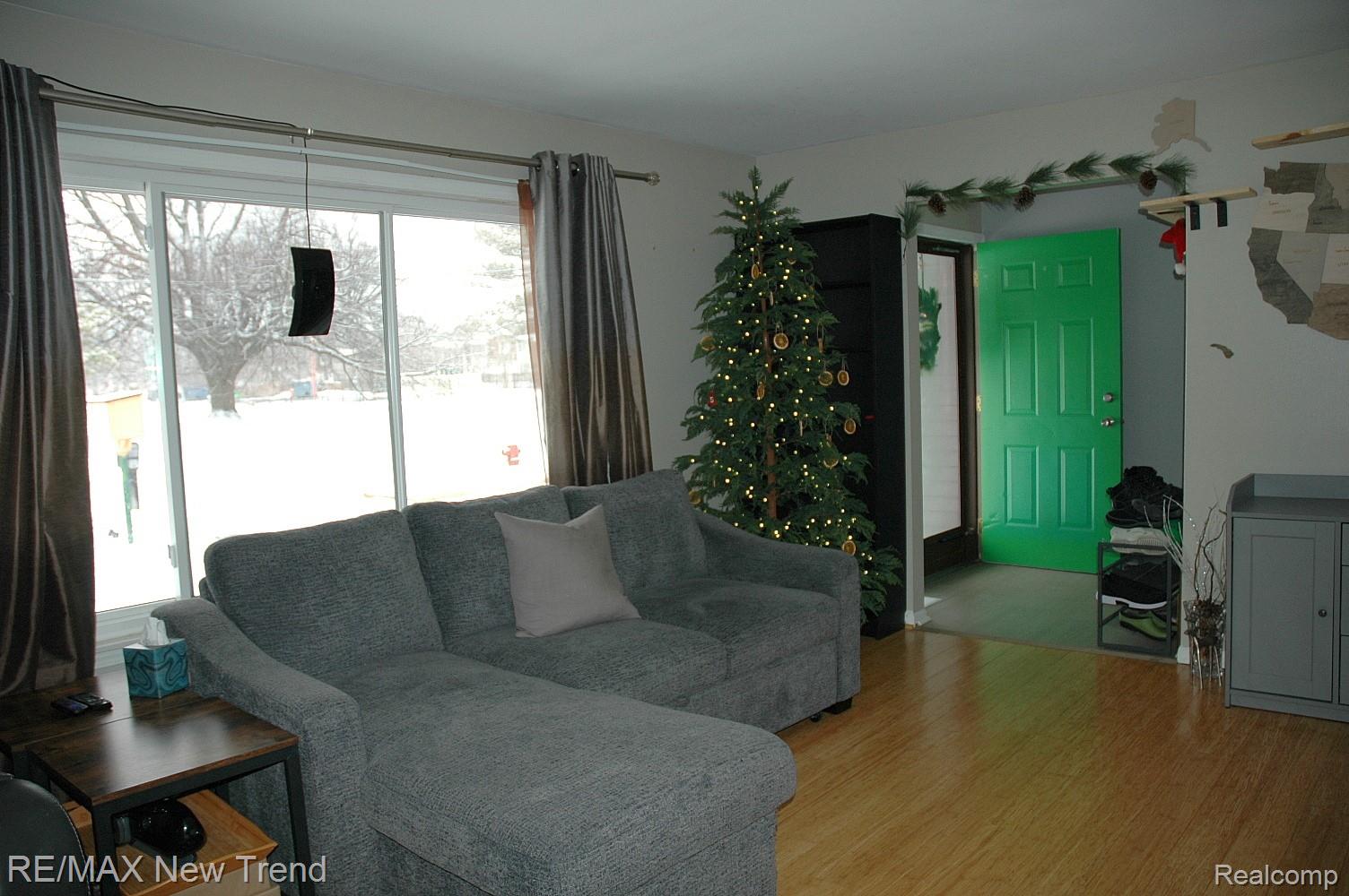 21304 Colwell Street