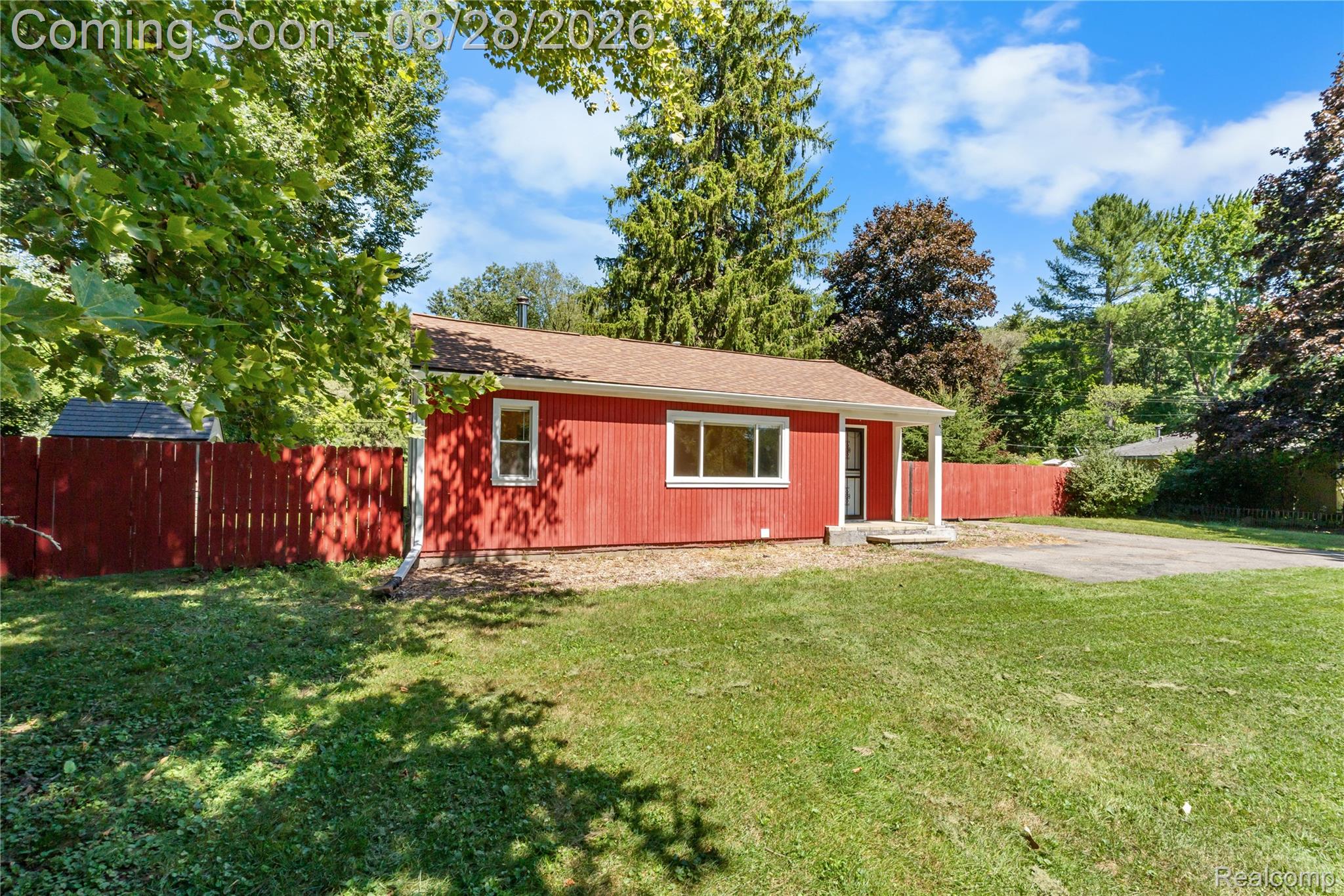 6464 Huron River Drive