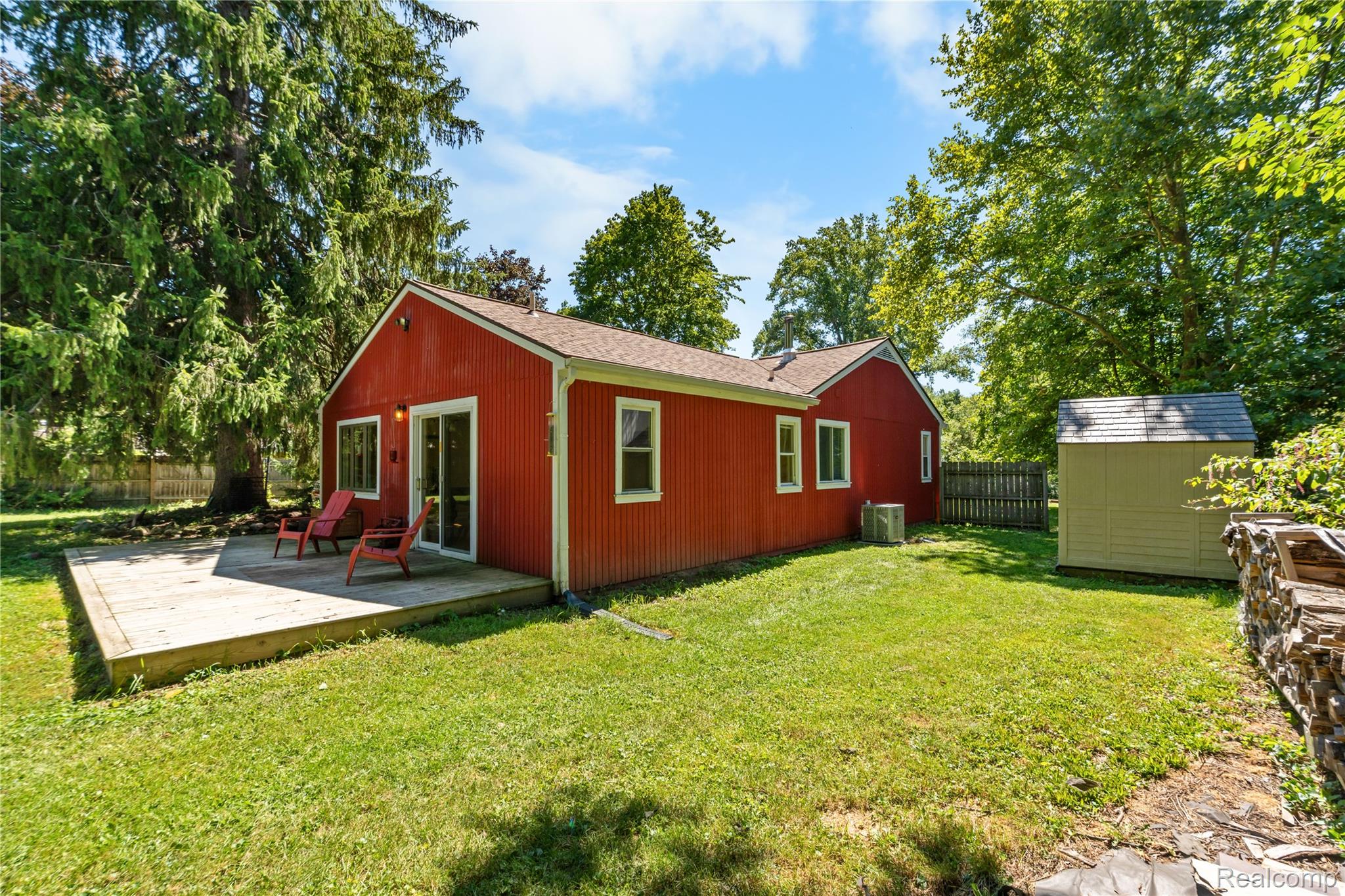 6464 Huron River Drive