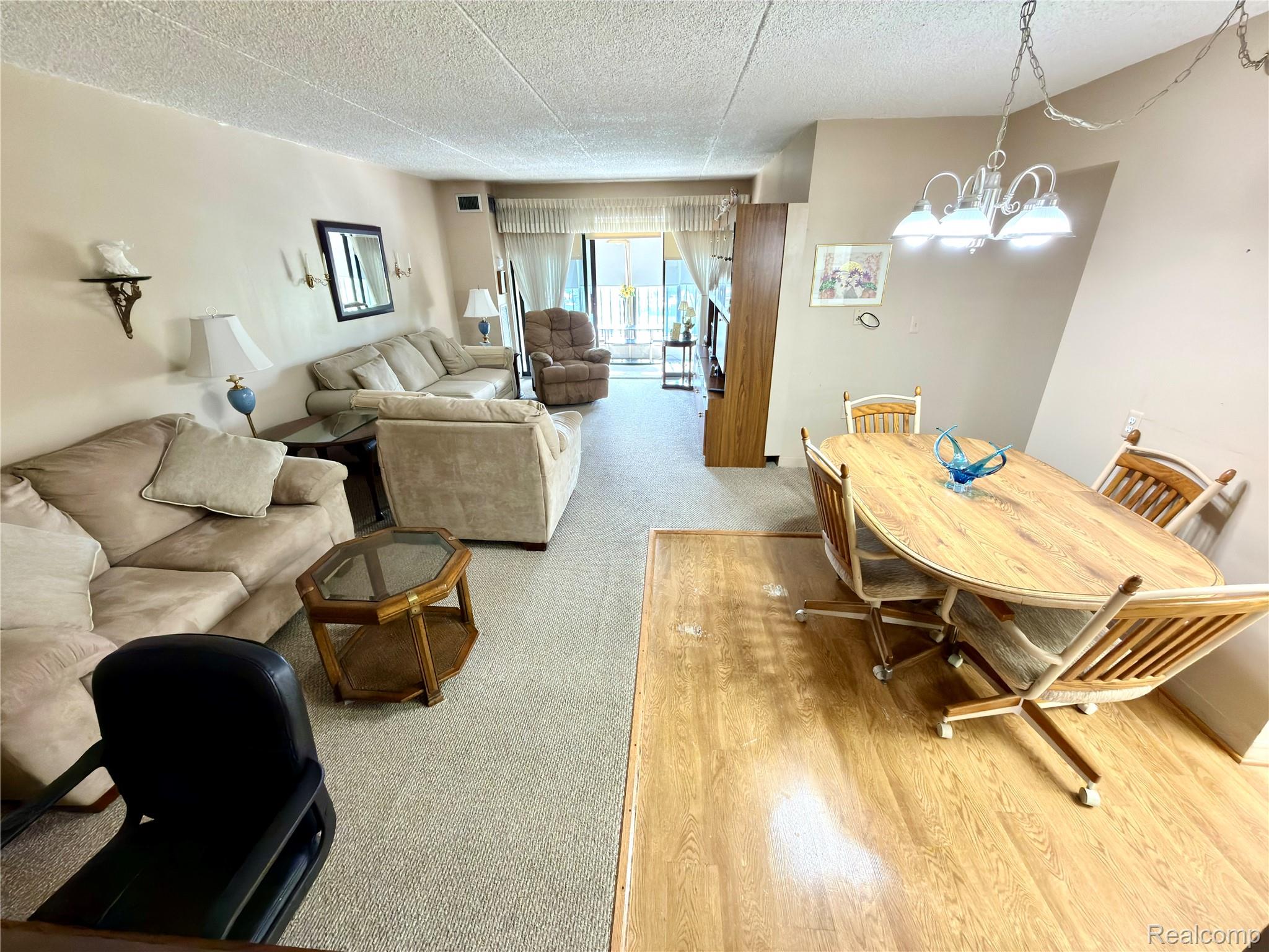 21800 Morley Ave 906