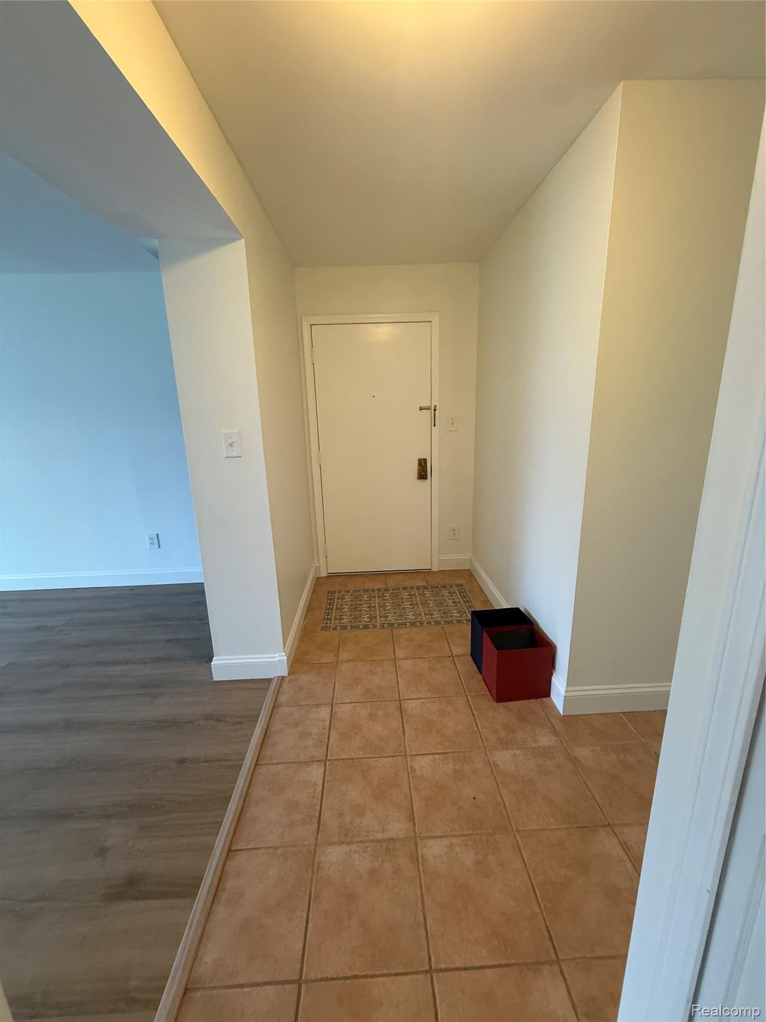 150 E Long Lake Road