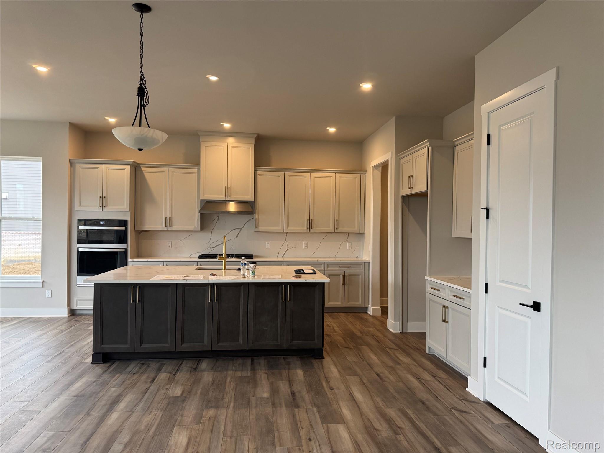 2417 Provencal Drive