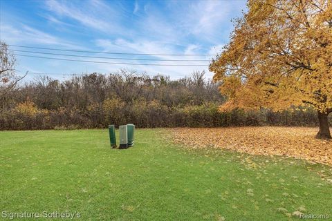 Tiny photo for 26122 Summerdale Drive, Southfield City, MI 48033 (MLS # 20251053781)