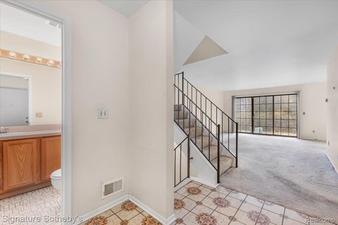 Tiny photo for 26122 Summerdale Drive, Southfield City, MI 48033 (MLS # 20251053781)