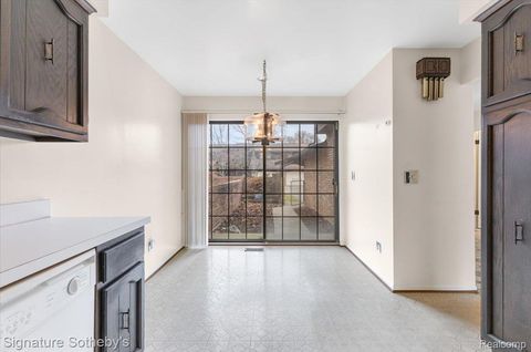 Tiny photo for 26122 Summerdale Drive, Southfield City, MI 48033 (MLS # 20251053781)