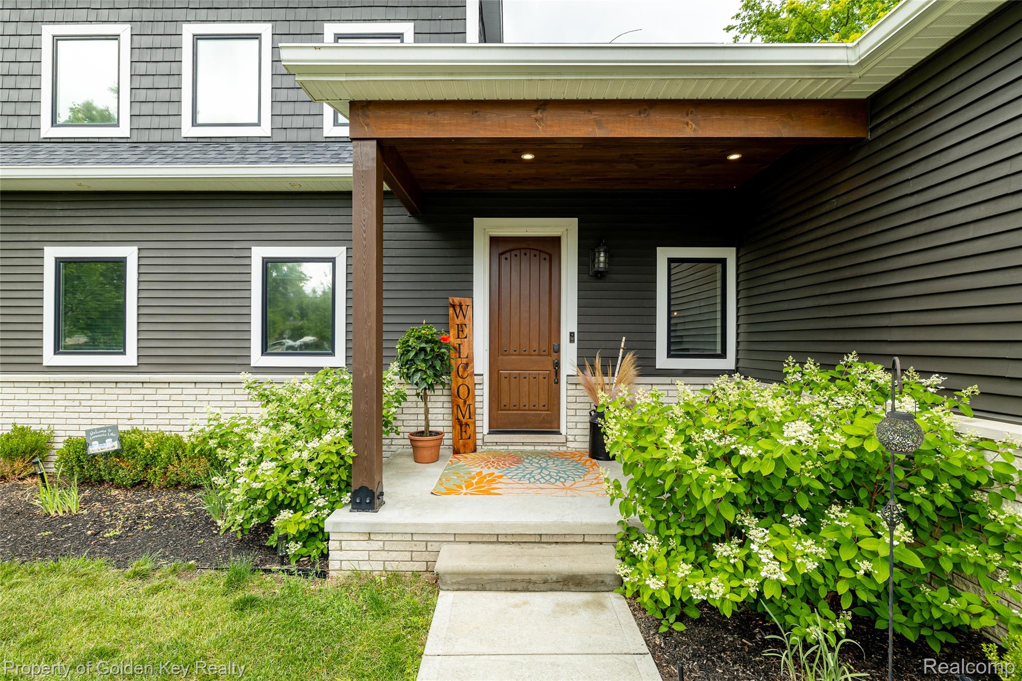 1210 W Oakley Park Road