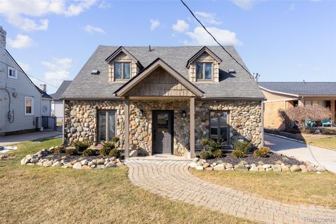 39401 Lakeshore Drive Harrison Charter Township MI 48045