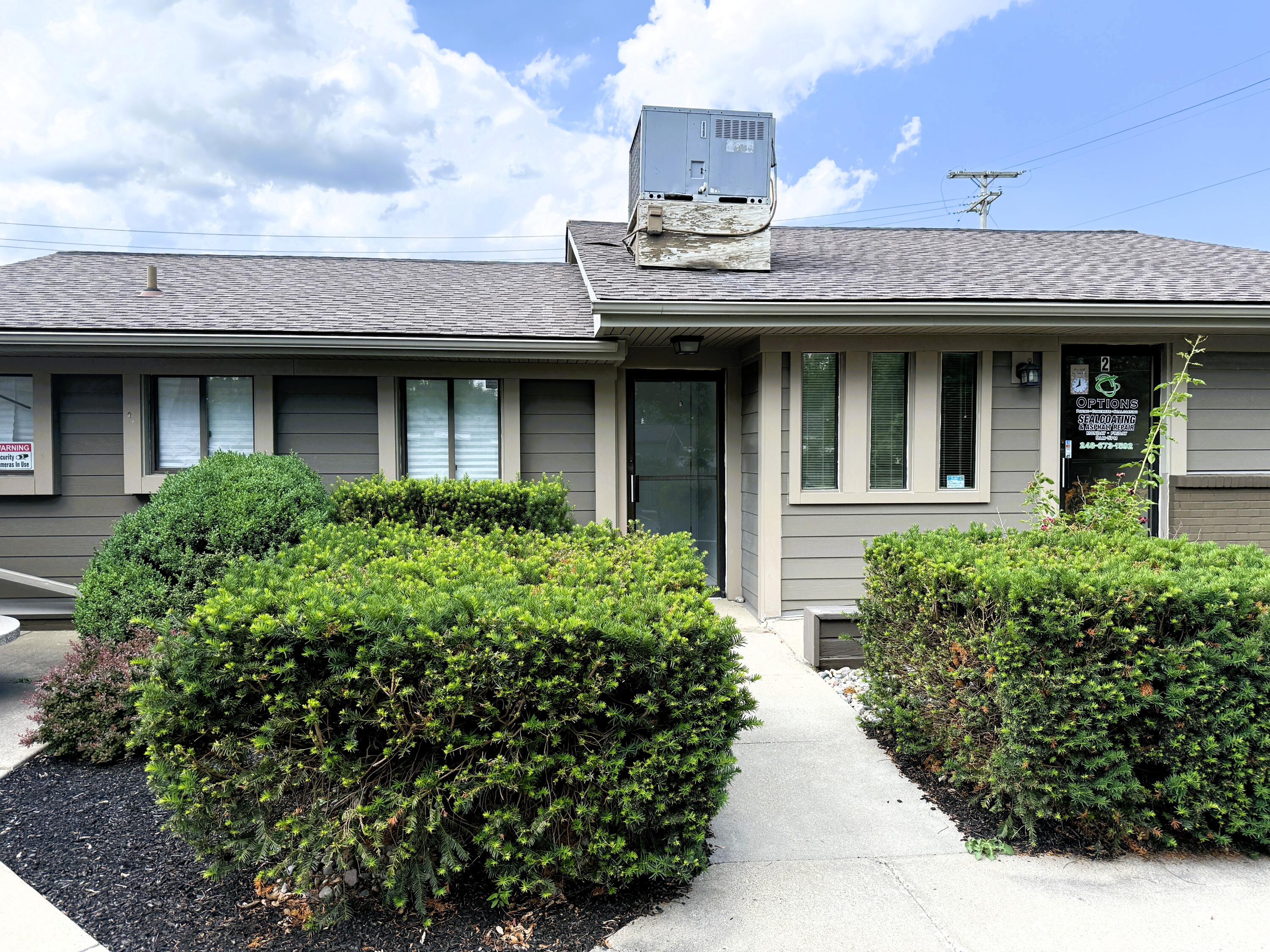 5685 Highland Road