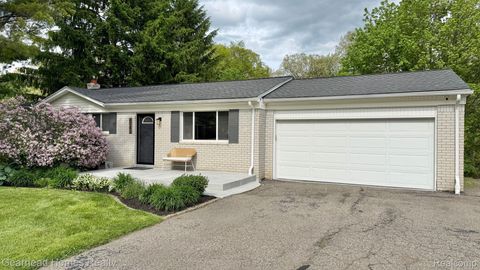 Tiny photo for 6042 Snow Apple Drive, Independence Charter Township, MI 48346 (MLS # 20261036883)