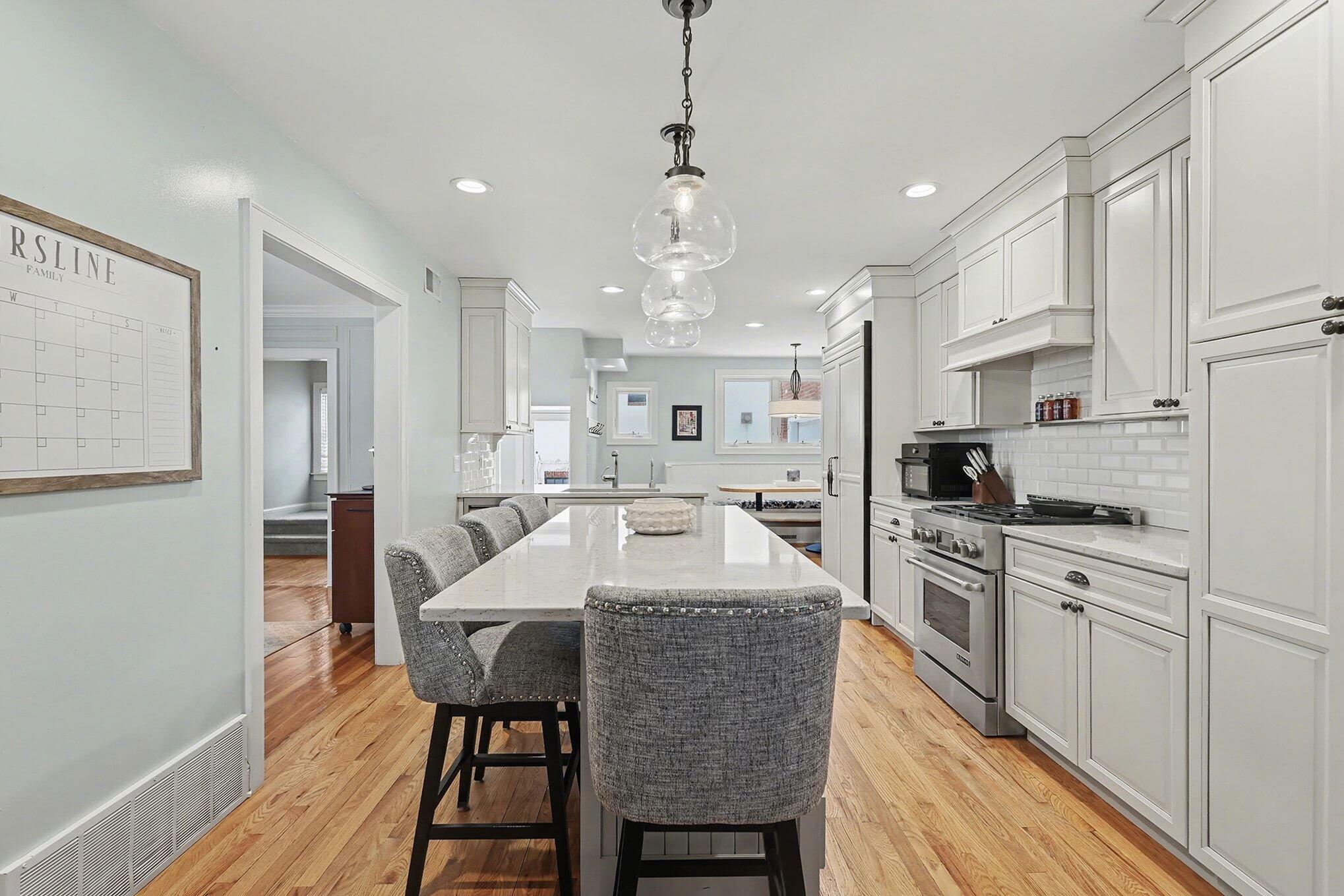 950 San Jose Drive SE