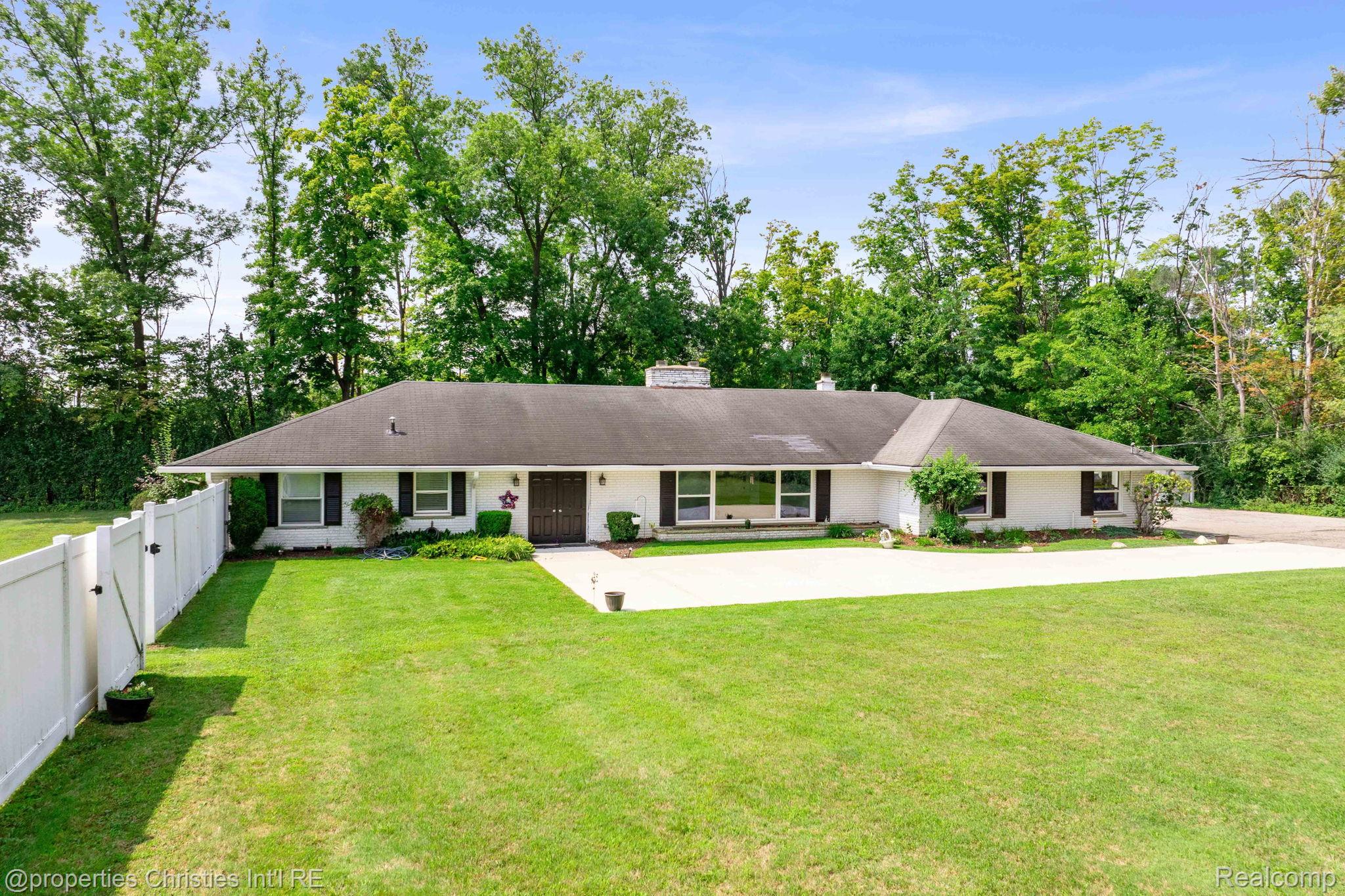 31111 Lahser Road