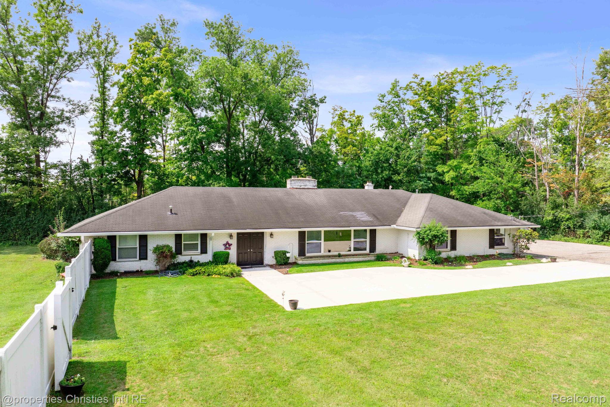 31111 Lahser Road