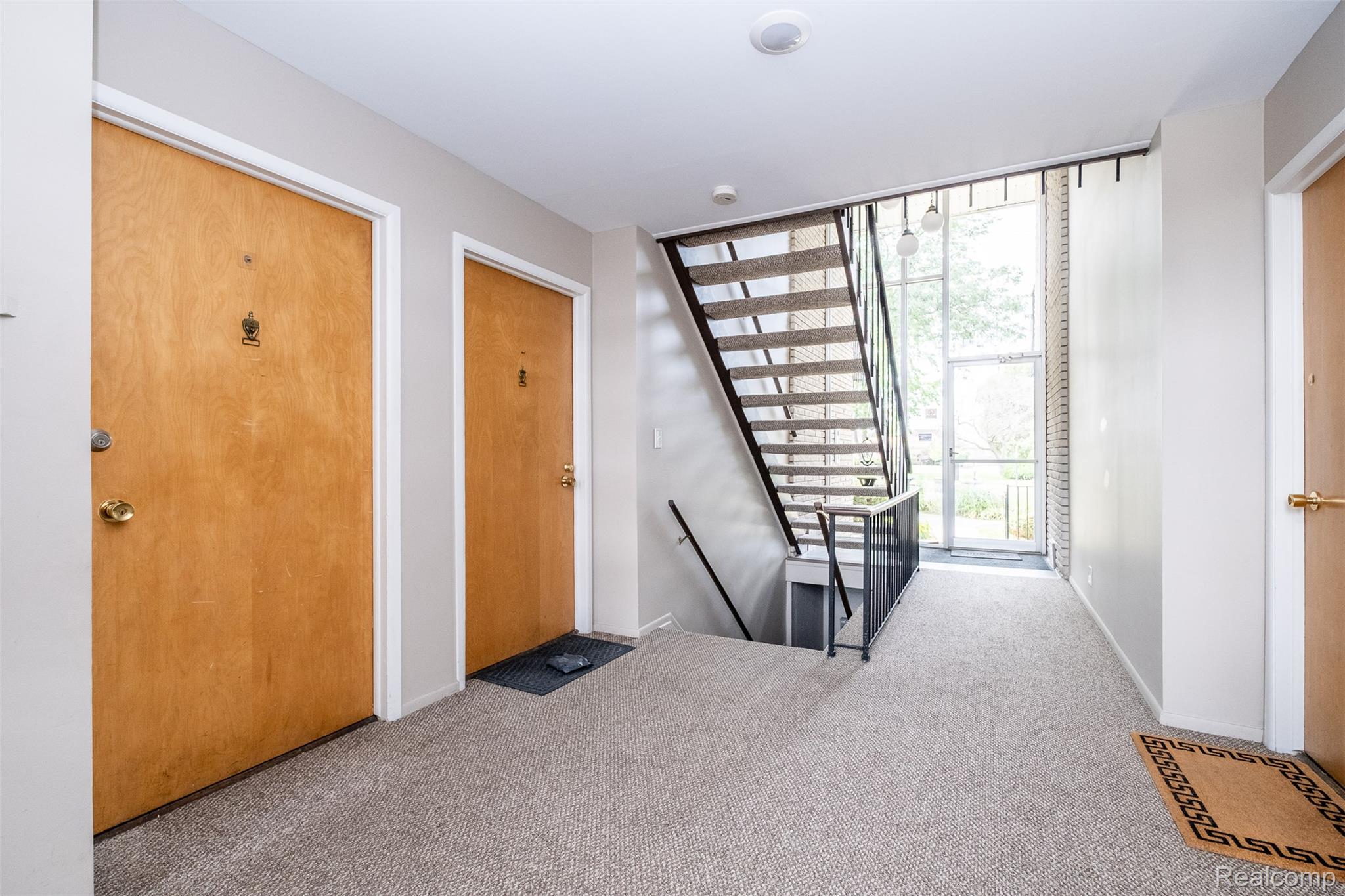 8513 Kennedy Circle 4