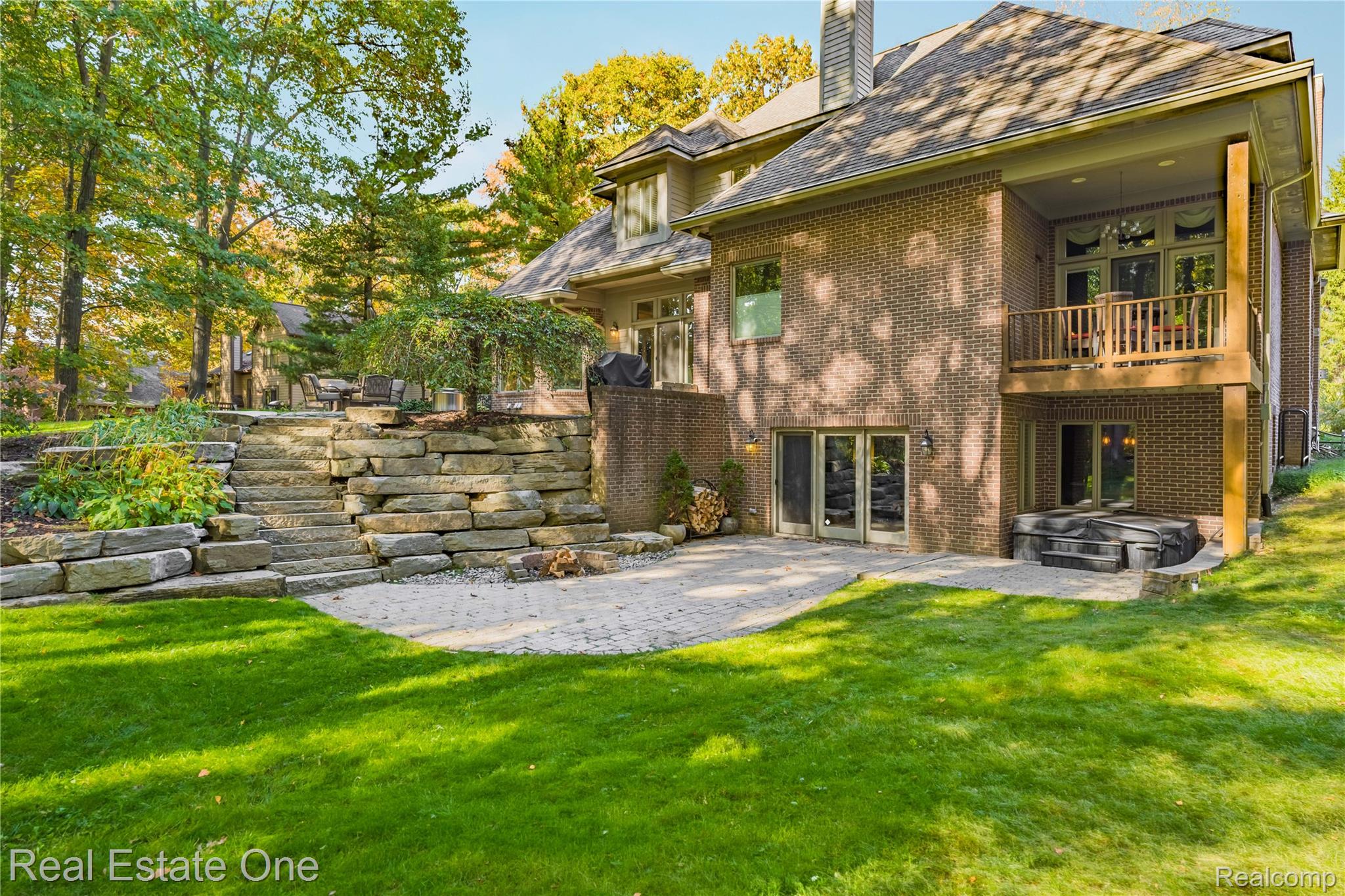 9857 Creekwood Trail