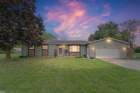 5238 N Gale Road Richfield Township MI 48423