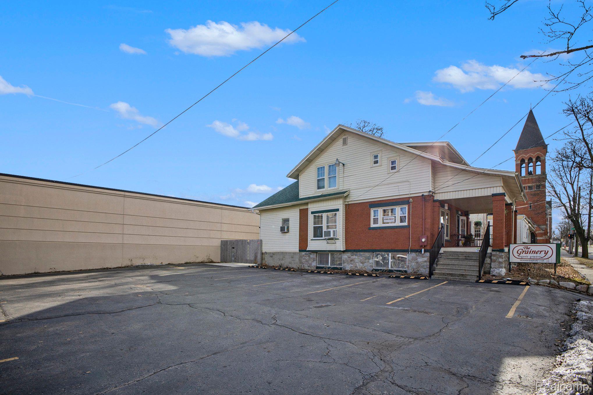 809 CHURCH Street