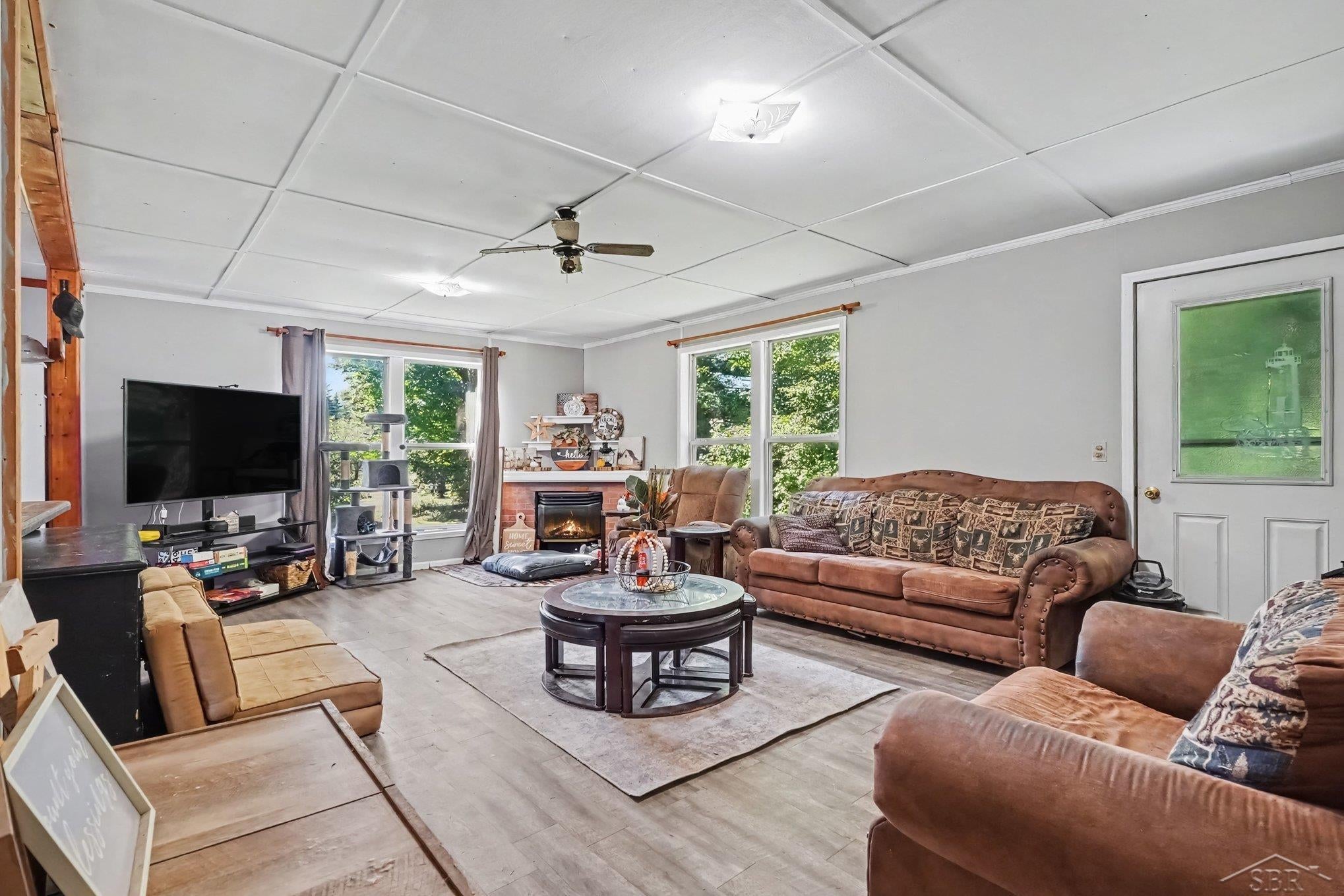 3714 N Finley Lake Avenue