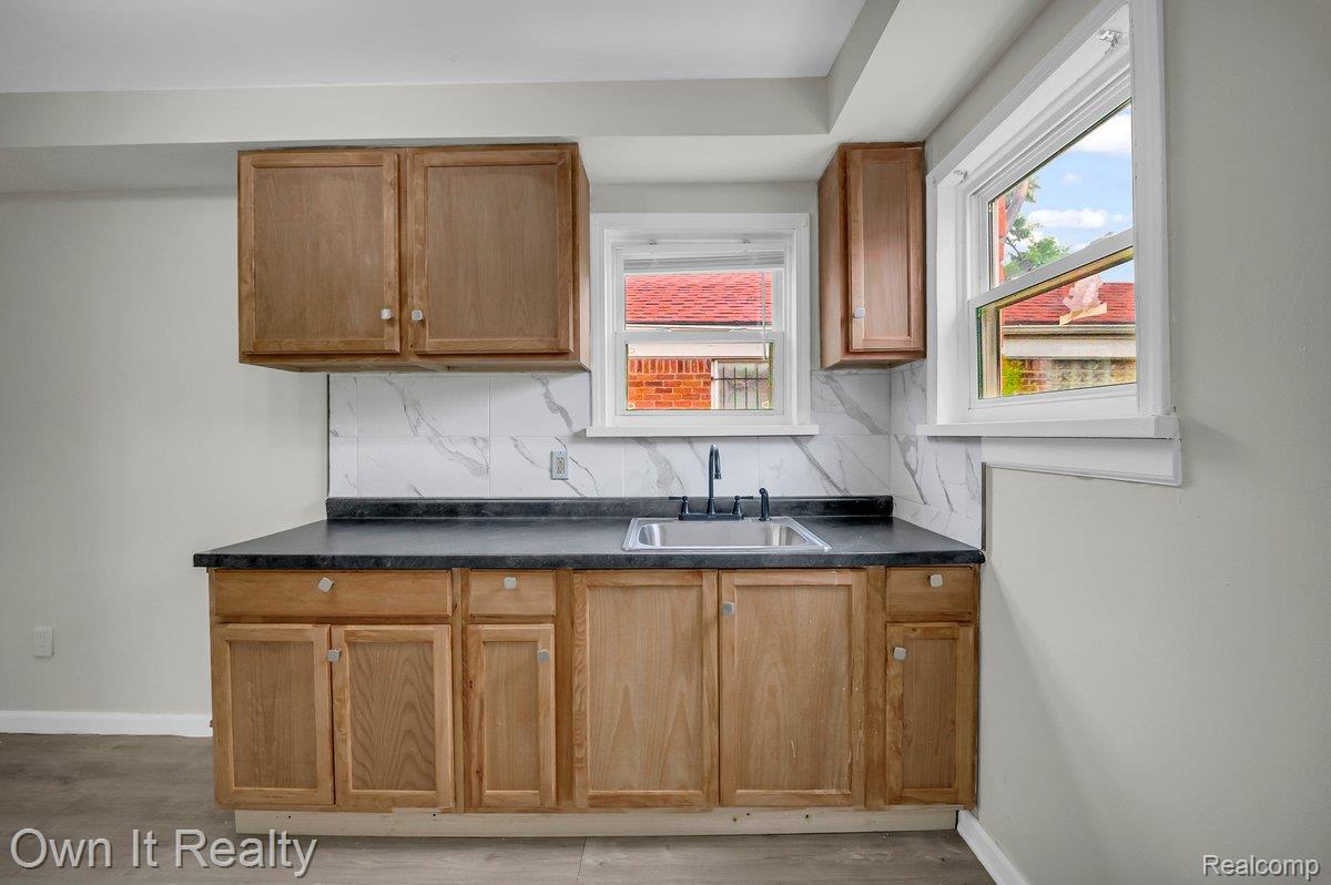 20154 Hubbell Street