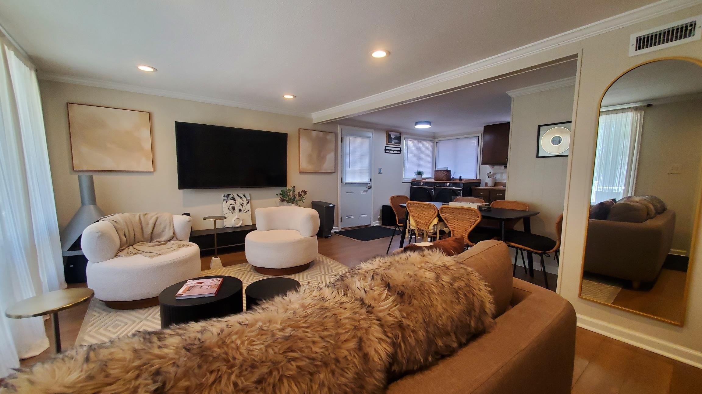 11259 Alpine Drive