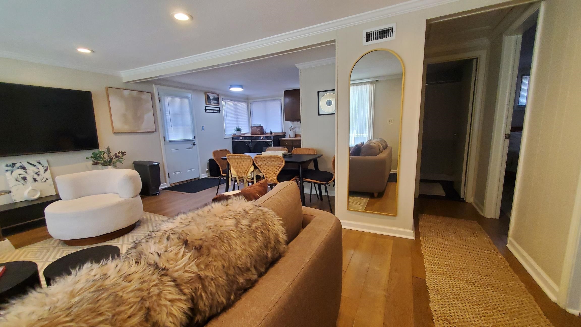 11259 Alpine Drive